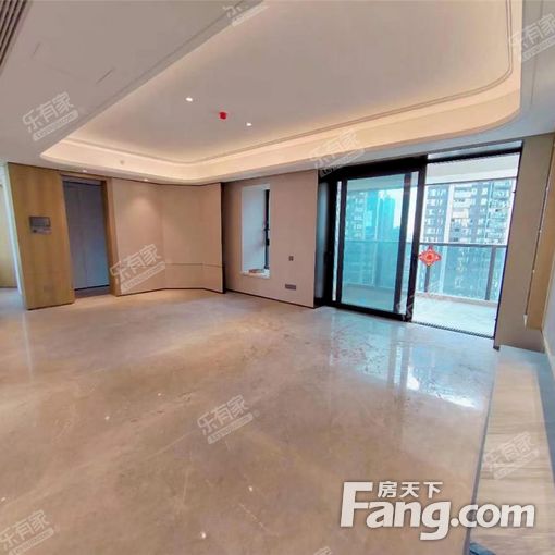  ������ï���߲㶫����4�� ���ε����� ����16000 