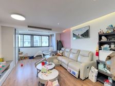 紫藤新园 4室2厅 138.42平精装修,带露台,诚意出售