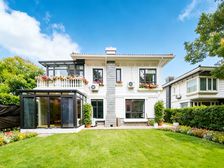 西郊华城,花园蕞集中的独栋别墅,业主置换,诚意出售,随时看房