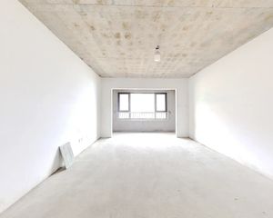 万海华府北苑 3室2厅 147.28平