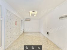 洛浦公园 次新小区 精装 小三室 南向 无遮挡河景房中间楼层