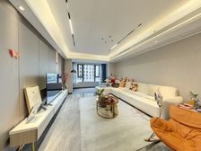 国维中央广场 148.51平3居 南向精装修 自住保养好