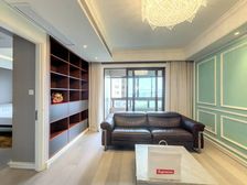 外滩公馆 154.45平3居 南北向精装修 随时签约