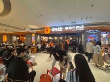 北京路潮发牛肉人气爆棚月收5万 品牌店自带人流