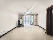 万达星城西区望月庭南北通透,采光好近地铁周边匹套完善,,出行方便