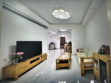 华新 密度低 大两居 满五唯壹 电梯房 房龄新 南北通透