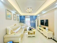 送露台,(40全包)家具齐全,送车位,满五可按揭,红本在手