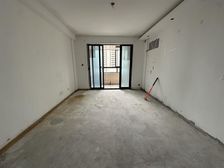 金昊丽苑 双卫 中间楼层 有电梯 交通便利 次新小区