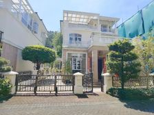 三正半山豪苑独栋(别墅) 精装可拎包入住 位置好,看湖景