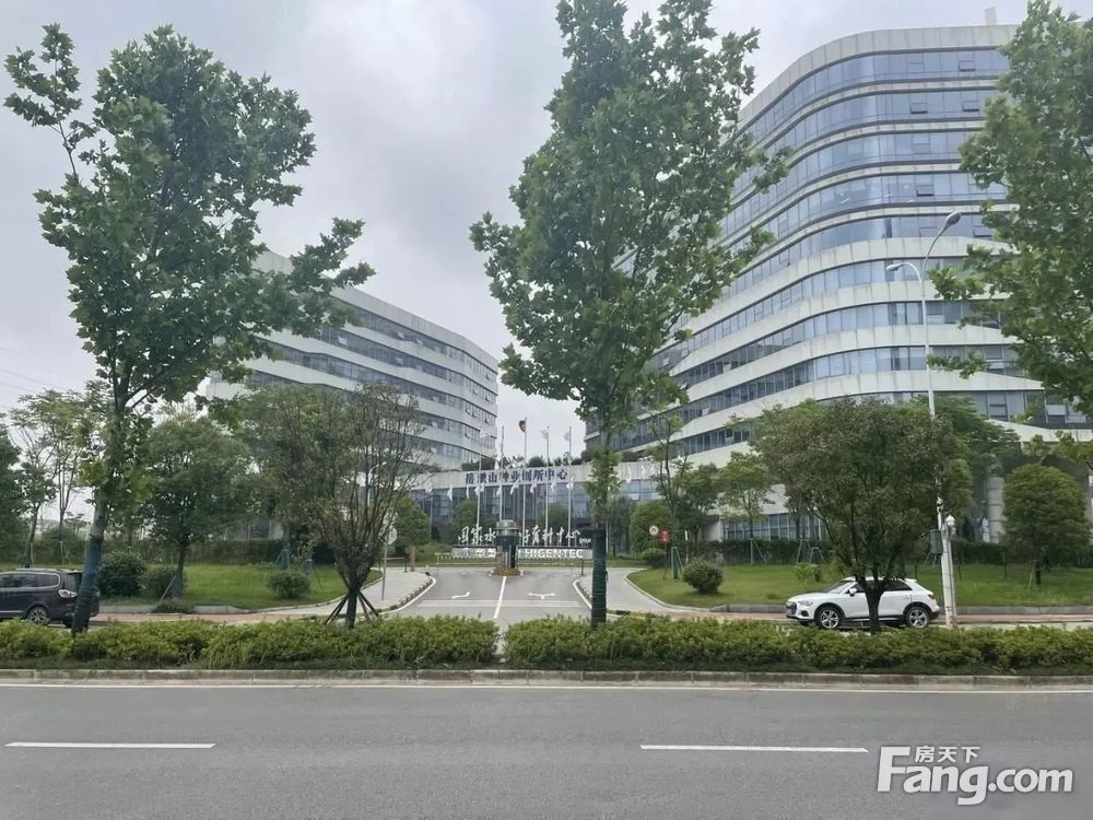 小区相关图