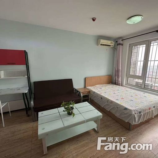  18�����Ļ�·վ ������ �����ϱ��о�װ����һ�� ���� 