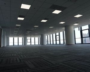 阪急百货旁。东部新城全新写字楼直卖。小面积得房率72