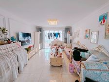 房 乐康苑 靠近地铁口 满五 有车库带车位 靠近