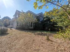 18号地铁口 美式大花园独栋 清水毛坯次新房 急卖价格好谈