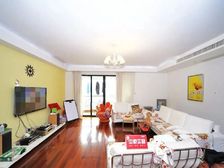 精心呈现品质感实用性兼具大4房,户型经典,映衬出高智睿智本色