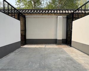 三中分校,一楼带院,豪华装修拎包入住,