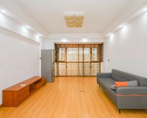 八方小区(C区) 三房精装修 单价 总价性价比高价格好谈