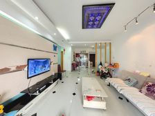笋盘(45)送全屋家私电,带车位,就五中,满五可按揭