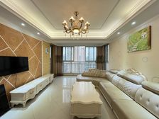 地铁口花城三期中心西边套景观位置4房,精装拎包入住!单价很低