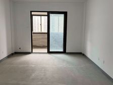 刚需两房 奉馨苑 中间楼层采光好 产权清晰 南北通透