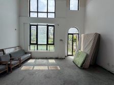中建公园壹号(别墅) 4室2厅3卫 毛坯 470万元