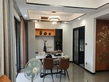 新上!精装5房顶跃 适合居家 价格美丽,喜欢的老板滴滴哟