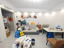 新委托!可议价! 总价不过百 小 2房 产证满五 随时看房