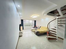 康碧苑132平精装修 带阁楼 费 全明采光好 看房有钥匙