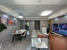 双卫精装修 全屋定制衣柜 进口家具家电全送 有车位 自住