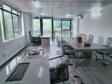 南城体育路口!小面积办公室!配齐全新家私!包物业管理费