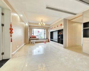 吉宝凌云峰阁 3室2厅 东北