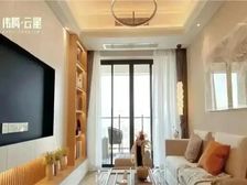 白云黄边鹤龙南向三居 满五简装中层业主直降急售可谈 送车位