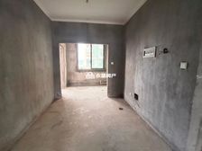 卧龙城小区 258平5居 南向简装修 方便看房