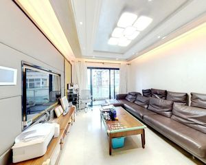 君华江畔豪园 临江品质小区 专梯入户可看江南北对流 视野开阔