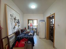 卧龙城小区 97平3居 南向精装修 安静不临街