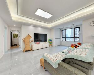 鲁能公馆2区 4室2厅 南 北