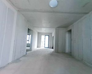 中交世通国际 正地铁口 4房毛坯中高层看房方便