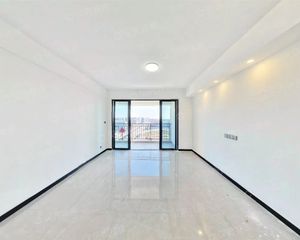 中交世通国际 精装四房 次新小区 边户 南北通透