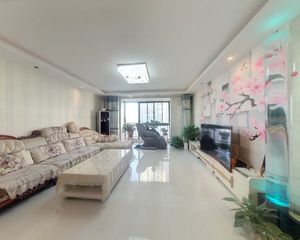 六合之家 4室2厅 188.47平