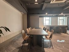 徐汇宜山路地铁口 230㎡精装办公|业主直租?24 空调