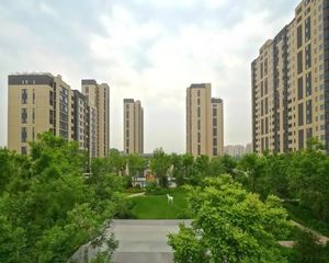 南五环,国企开发,精装修现房,邻地铁200M,配套齐全随时看