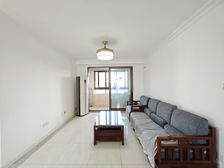 汤臣新出三房 电梯中层 中心位置 房东新房已定 诚心出售