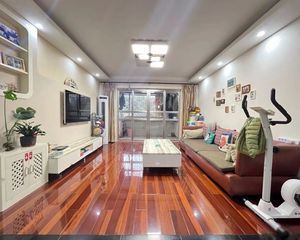 急售高城上海假日精装修三房 房东急售低于市场价20万 急售