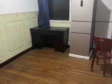 鸿宝一村南区,一房一厅,一梯2户,大一房有钥匙