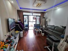 宝龙地铁口同盛花园大三房二卫,带产权车位,新房已定诚售!