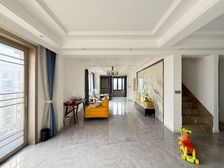 业主急售!!!国博中心旁丶栖俯薯宝丶精装跃层洋房丶拎包入住