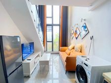 万达广场旁 南向采光好 近地铁 医疗配套成熟 随时看房