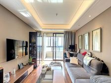 云间名门 全新装修三房 紧邻醉白池地铁口 对面云间粮仓