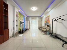 绿地逸湾 少有边套大两房 可做三房 全名设计 带转角飘窗