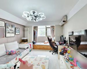 新源时代 2室2厅 89.04平 精美装修拎包入住安静采光好
